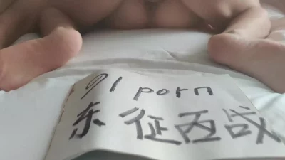 老婆产后第三战：四男一女